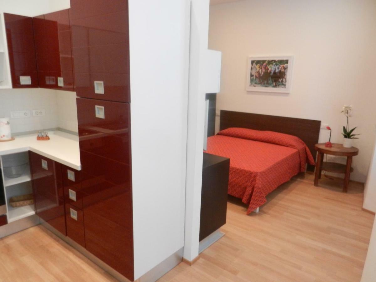 Central Guesthouse * La Spezia